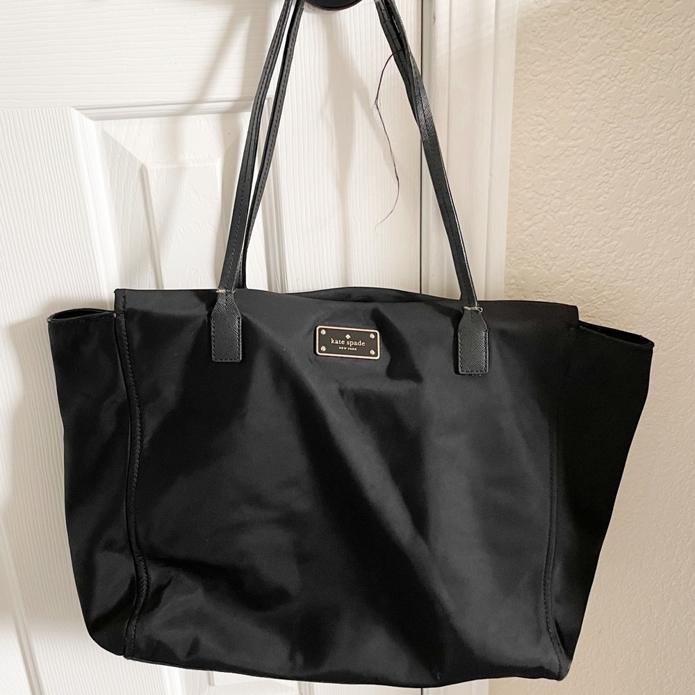 Kate Spade Purse - Picture 1 of 12
